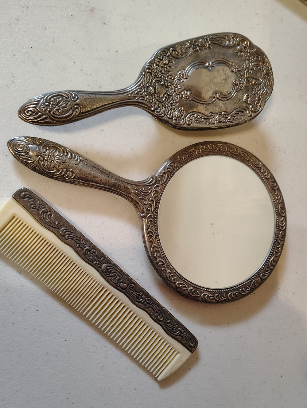 Antique-Style Silver Plated Hand Mirror and Brush Set Elegant Ornate Design